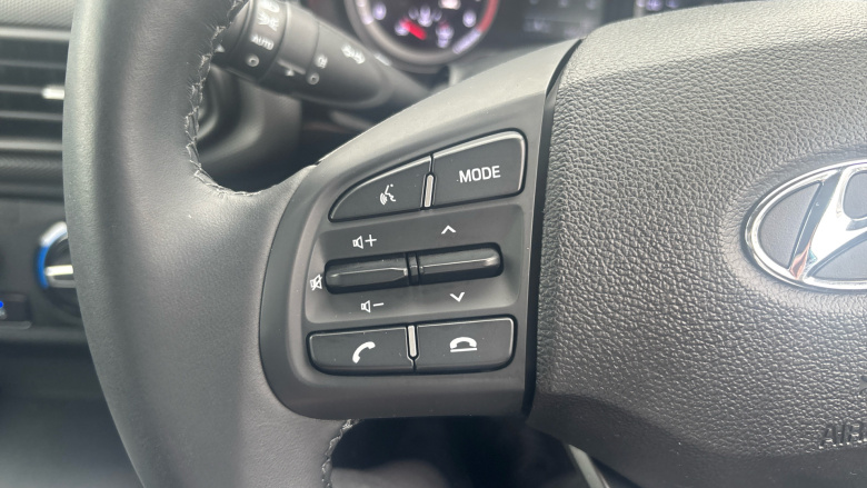 Hyundai i10 1.0 MPi SE Connect 5dr Auto Petrol Hatchback